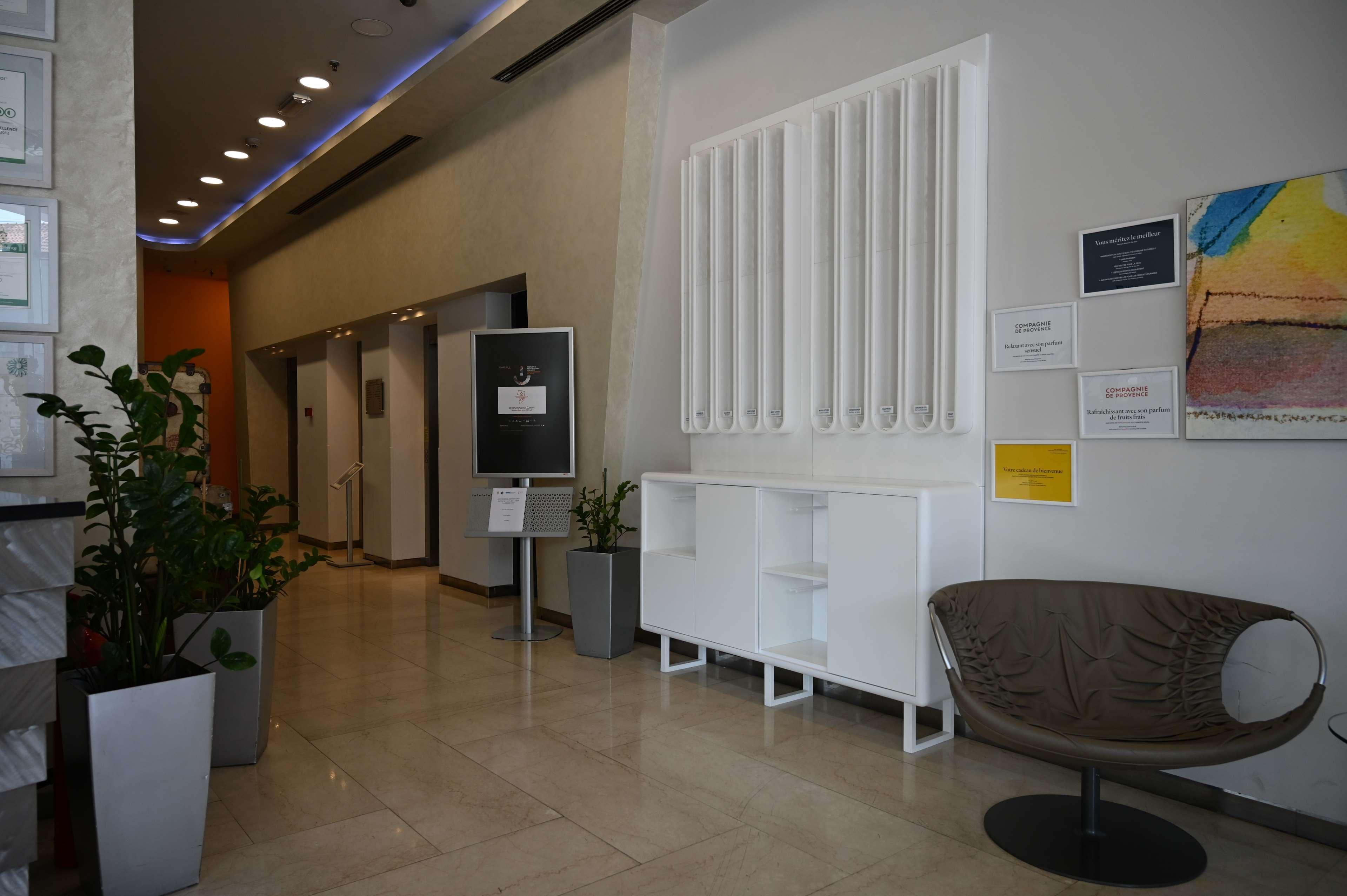 Nobel Zira Hotel Belgrad Exterior foto
