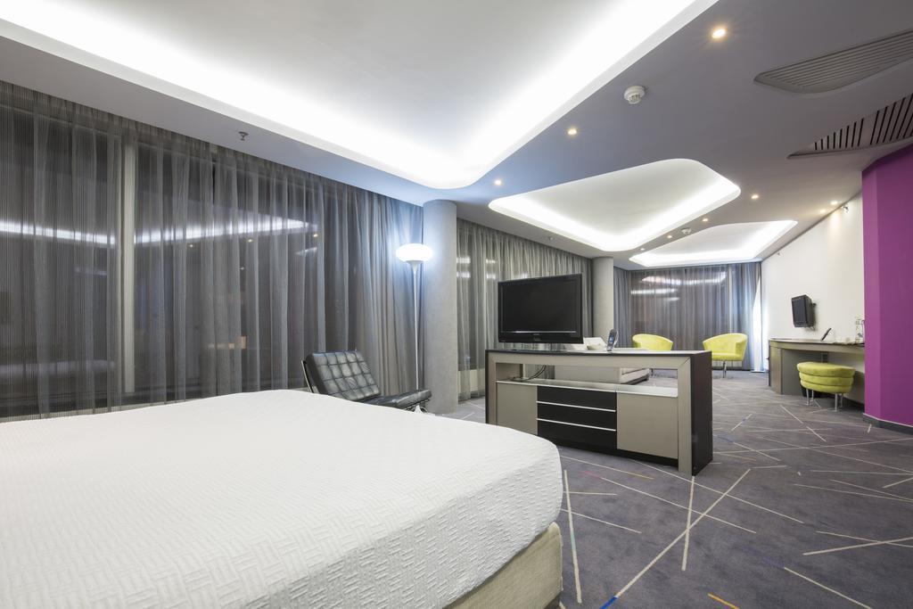 Nobel Zira Hotel Belgrad Exterior foto
